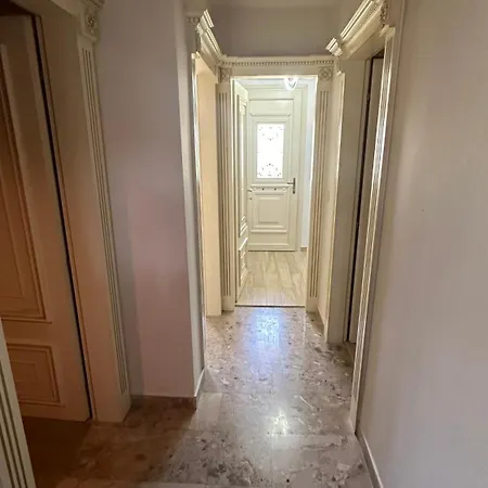 Feriehus Greek Mansion *