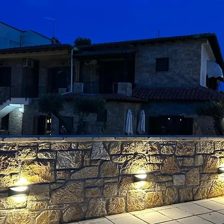 Greek Mansion Hébergement de vacances Nea Moudania