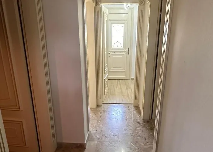 Дом отдыха Greek Mansion *
