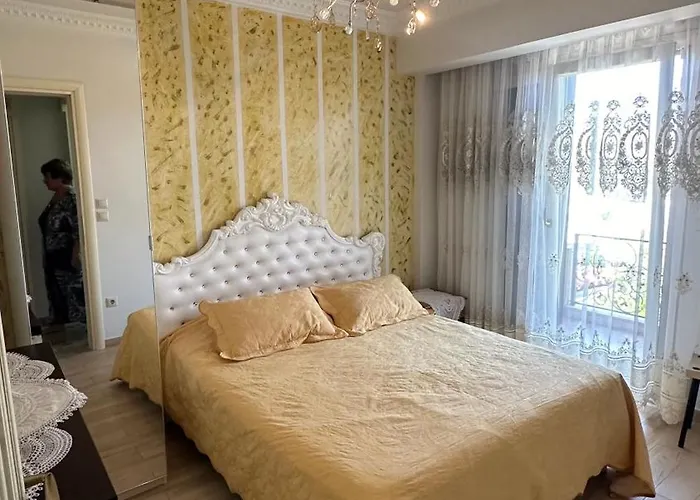 Greek Mansion Дом отдыха Неа-Муданья
