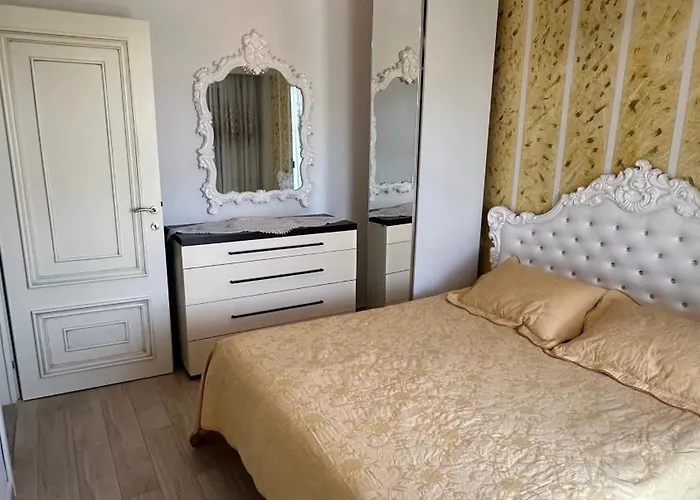 Дом отдыха Greek Mansion